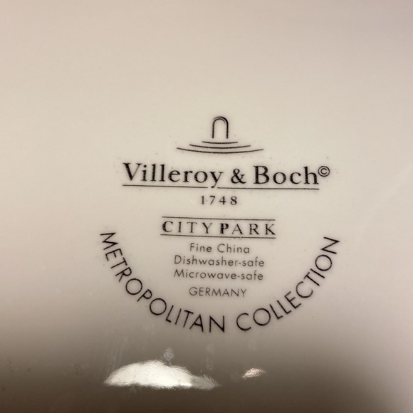 Villeroy & Boch City Park - Service Plate (Charger) - Set of 2 - Picture 3 of 7